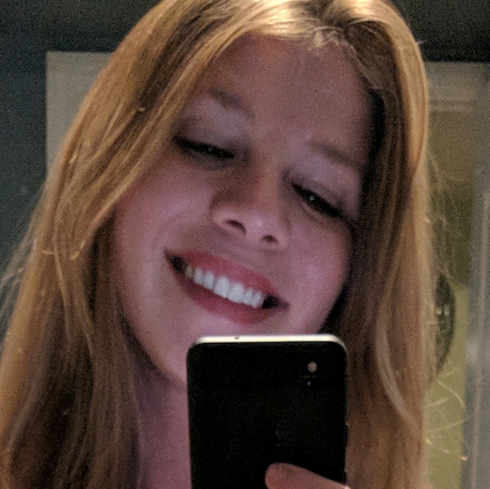 Meet your Posher, Ashley